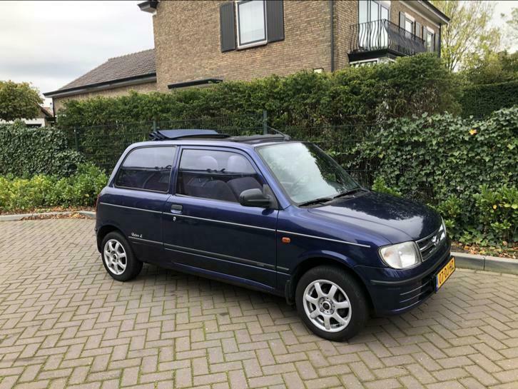 Daihatsu Cuore retro L1.0 1999 Blauw dak VERKOCHT 