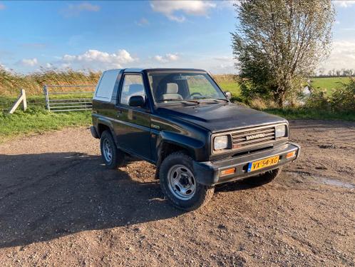 Daihatsu Feroza 4x4 GEREVISEERD CHASSISampMOTOR Grijs kenteken