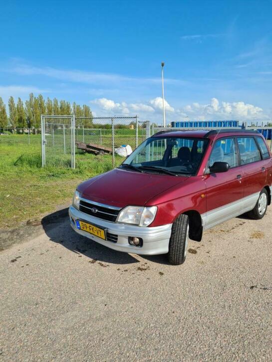 Daihatsu Gran-Move 1.6 AUT 2000 Rood