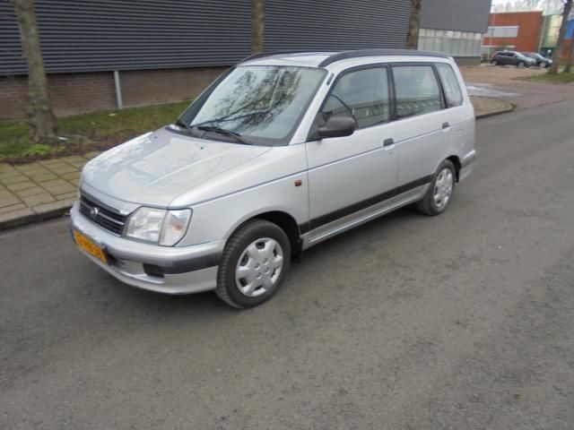 Daihatsu Gran Move 1.6i-16V CS meeneem prijs 875 nieuwe apk