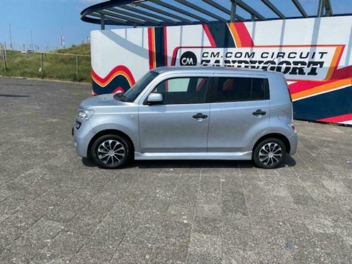 Daihatsu Materia 1.3i 16V L.E Airco Lage km stand 1 JR APK