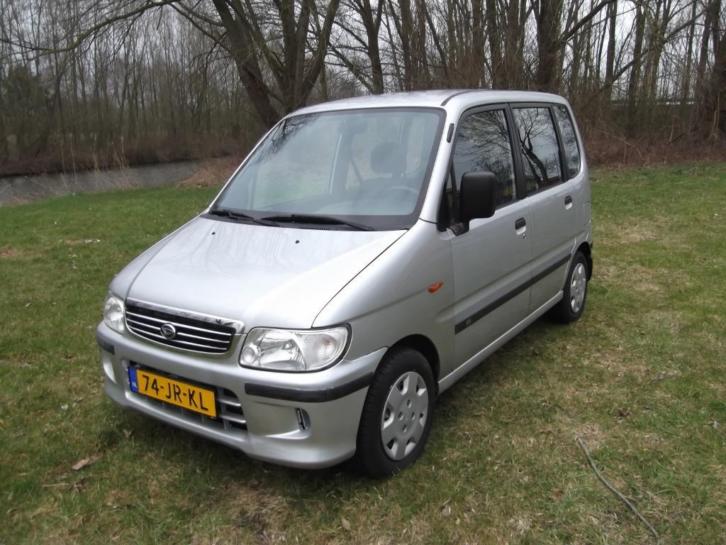 Daihatsu Move 1.0 AUT 2002 Grijs Nieuwe APK en 44038 km