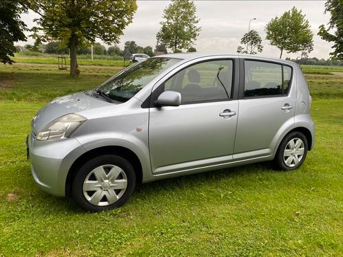 Daihatsu Sirion 1.0 12V 51KW 2005 Grijs Apk Mei 2025