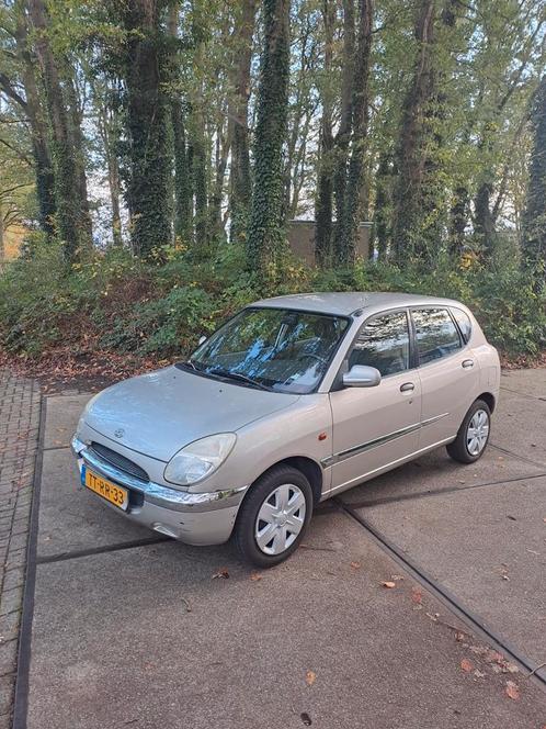 Daihatsu Sirion 1.0 1998 Grijs