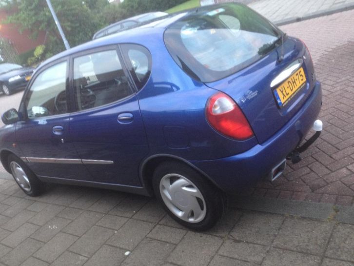 Daihatsu Sirion 1.0 1999 Blauw