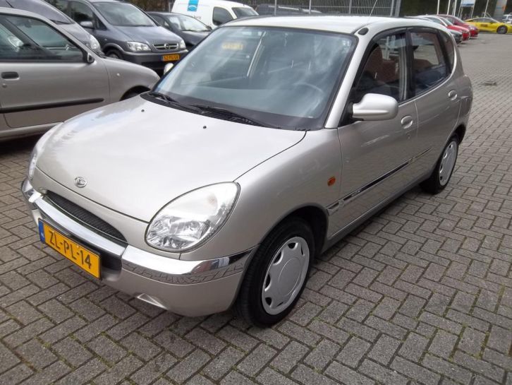 Daihatsu Sirion 1.0 1e EIGENAAR DEALER-ONDERHOUDEN 71000KM