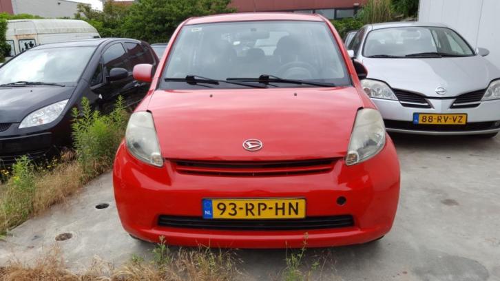 Daihatsu Sirion 1.0 2005 Rood