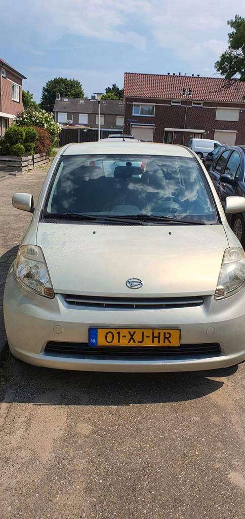 Daihatsu Sirion 1.0 2007 Beige met werkende airco