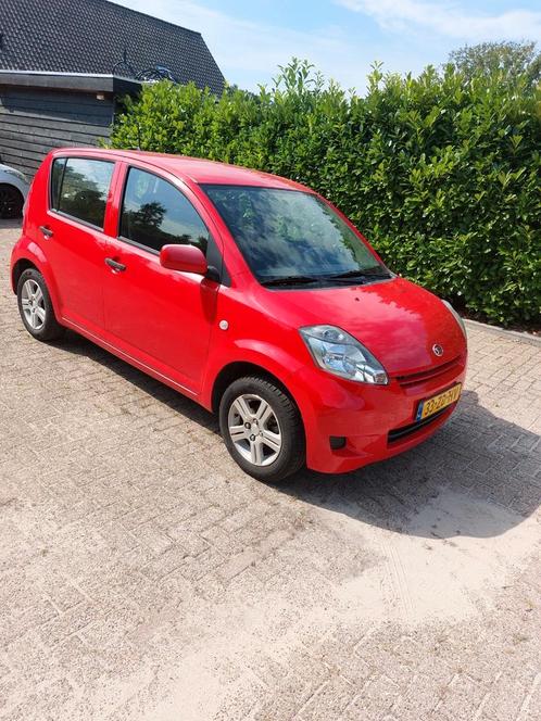 Daihatsu Sirion 1.0 2008 Rood