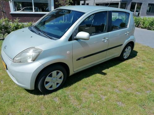 Daihatsu Sirion 1.0 Trend 2006 beige