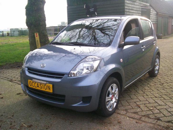 daihatsu sirion 1.3 16v airco electrische ramen stuurbekr