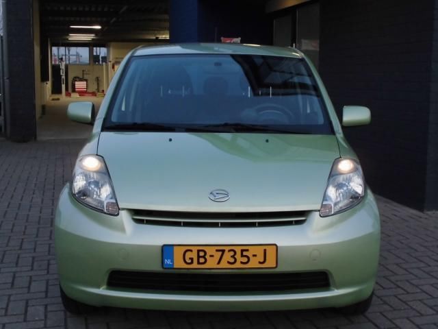 Daihatsu Sirion 1.3-16V Comfort AIRCO APK 3MAANDEN GARANI