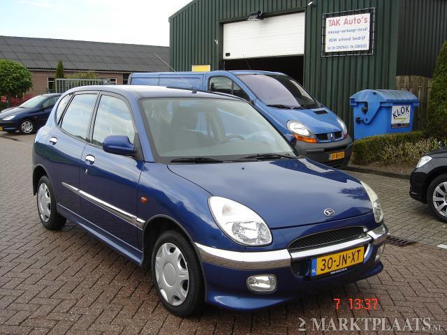 Daihatsu Sirion 1.3-16V VTi,5 deurs,Stuurbekrachtiging,APK 6-10-2015 met NAP 
