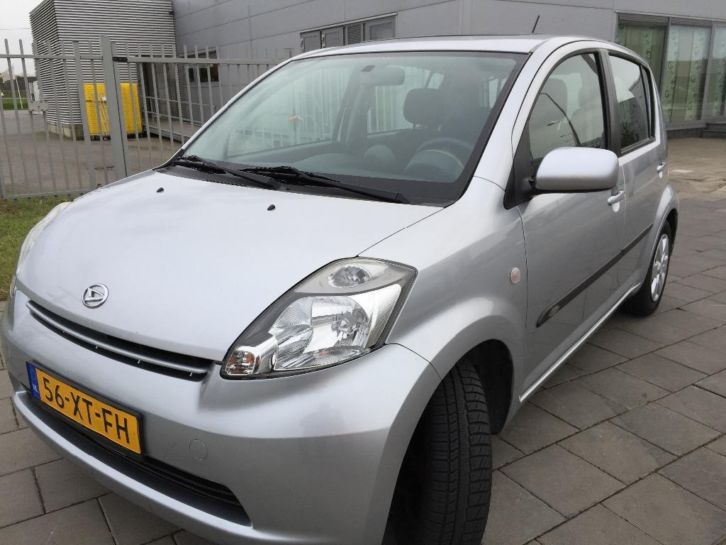 Daihatsu Sirion 1.3 AUT 2007 Grijs