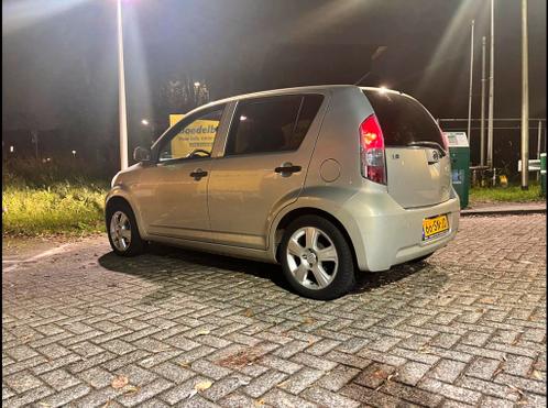 DAIHATSU SIRION 1.3 AUT BEIGE TOP AUTO