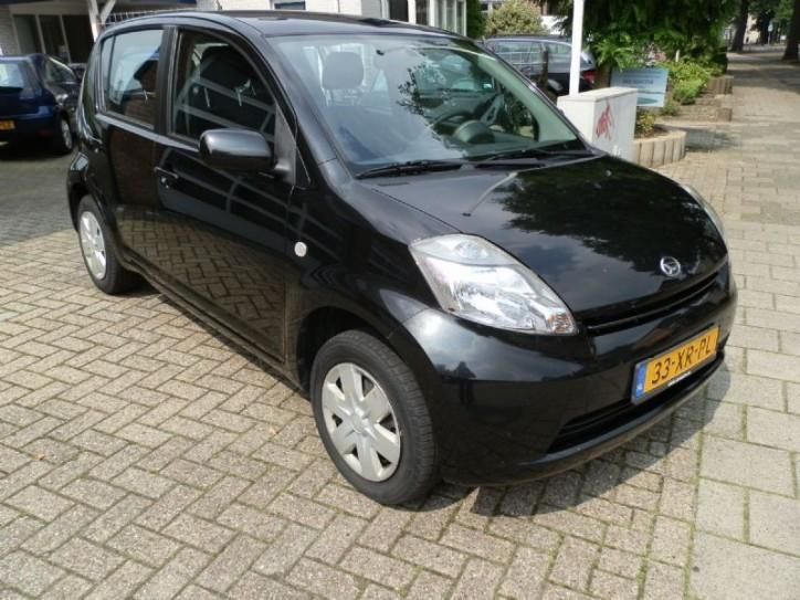 Daihatsu Sirion 2 1.0 premium 6 maand garantie (bj 2007)