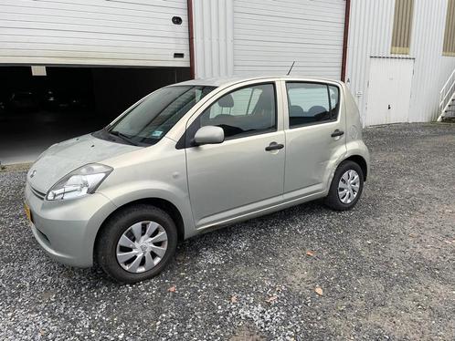 Daihatsu Sirion 2 1.3-16V Comfort APK VERLOPEN ZO MEE