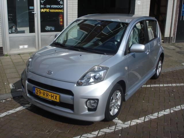 Daihatsu Sirion 2 1.3-16V Comfort (bj 2005)