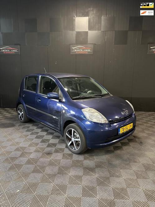 Daihatsu Sirion 2 1.3-16V Comfort  Navi  Airco  Nieuwe AP