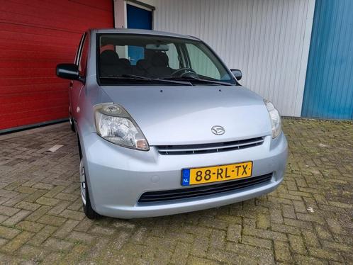 Daihatsu  Sirion 2 5 Deurs bj 2005 Zeer Nette Staat...