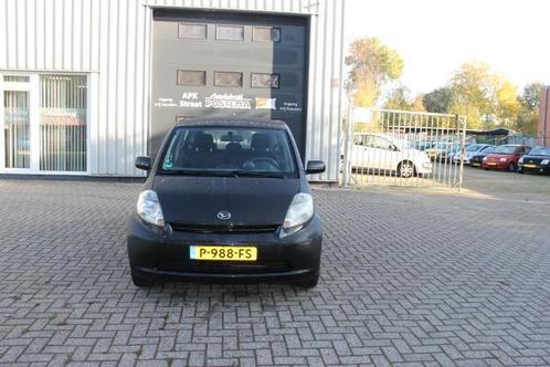 Daihatsu SIRION 5 DRS MET AIRCO ZEER NETJES