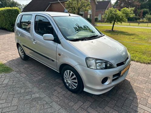 Daihatsu YRV 1.3 AUT 2002 Grijs