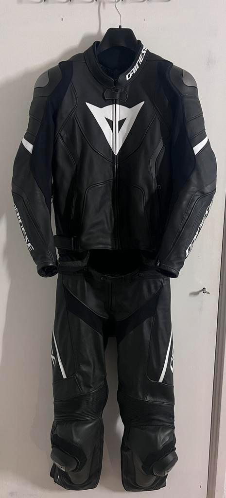 Dainese 2 delig leren pak M48