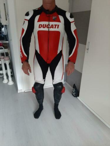 Dainese Ducati corse one suit maat 58