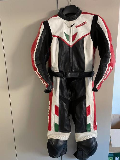 Dainese ducati Motorpak maat 48.  Goede staat combipak