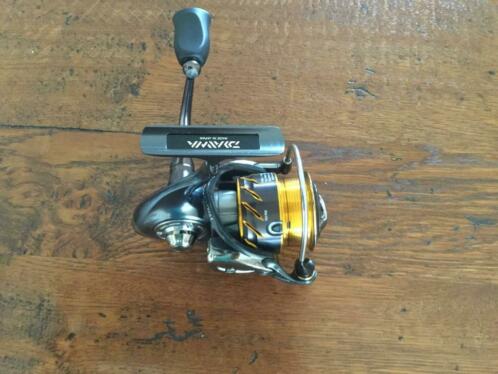 Daiwa Certate 2506H ( Nieuw)