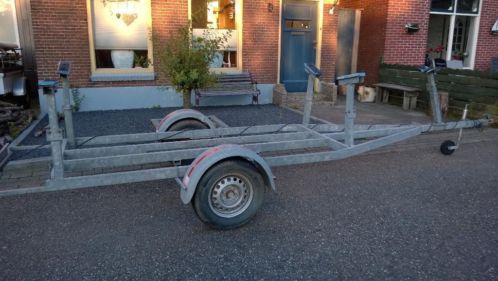 Damco kielboot trailer 750 kg