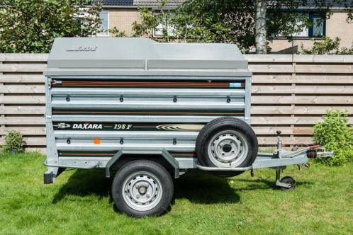 Daxara 198F met wandverhoging en geremd.