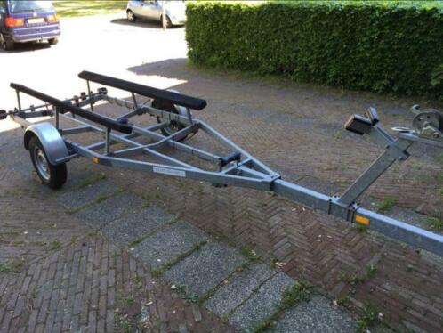 De Ideale Boottrailer boot oplegger voor een boot tot 750kg