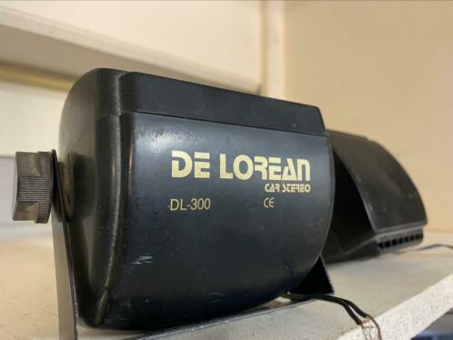 De lorean hoedenplank speakers