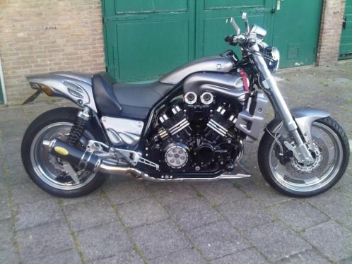 de mooiste yamaha V-MAX 