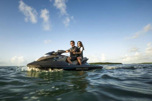 De nieuwe seadoo rxt-x 300 amp gtx-300 ltd 2016 op voorraad