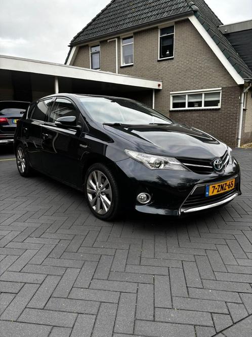Dealer onderhouden Toyota Auris 1.8 Hybrid 73KW 5D 2014