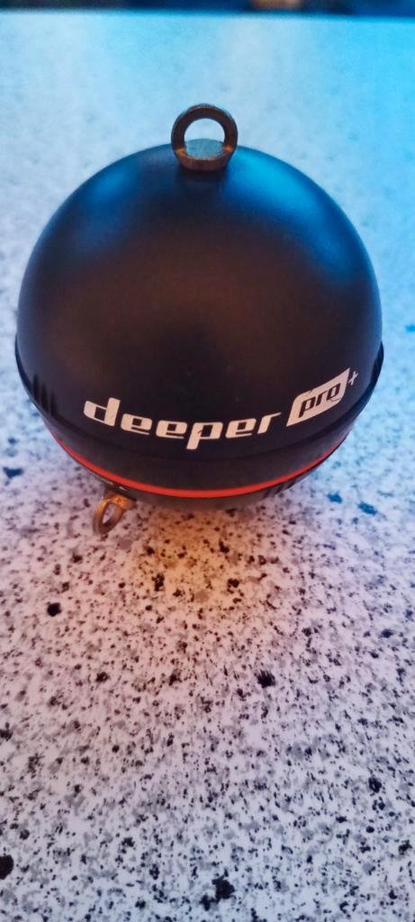 DEEPER PRO PLUS FISHFINDER