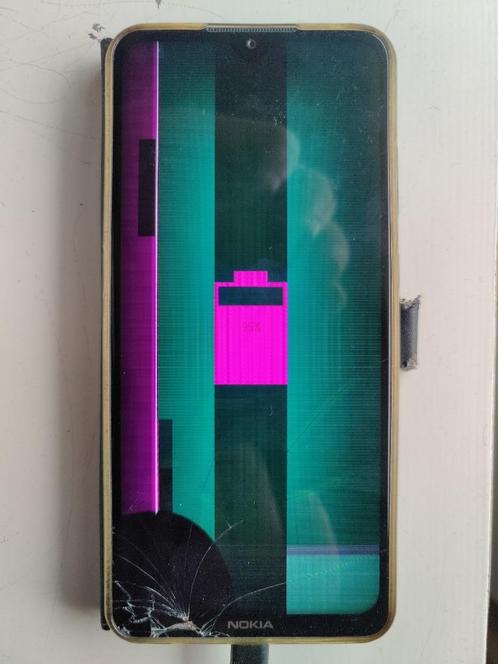 Defecte Nokia 5.3, Gebarsten en scherm defect