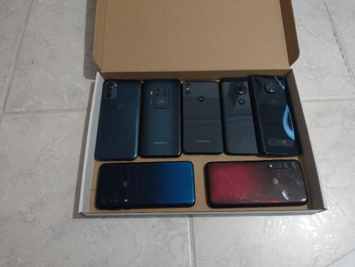 Defective, incomplete Motorola Phones  G6  G7 G8  One