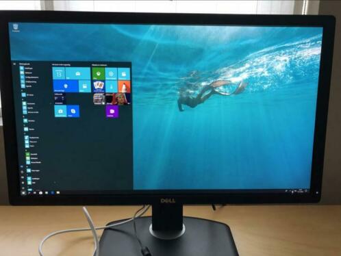 Dell 27 inch monitor Ultrasharp U2713 HM (DP)