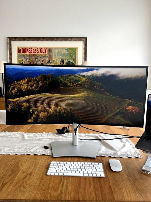 Dell 34quot UltraSharp Curved HD Monitor