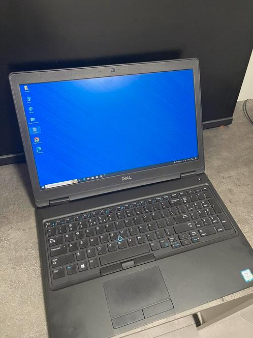 Dell 5590 Laptop i7-8650U QuadCore  16GB  500GB SSD M2