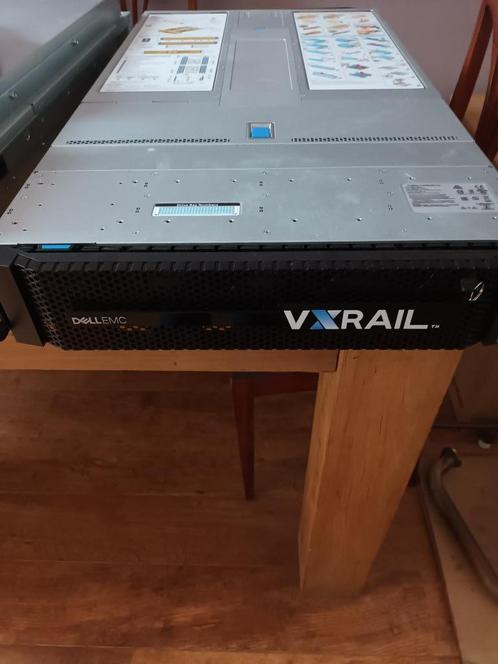 Dell-EMC VxRail Server