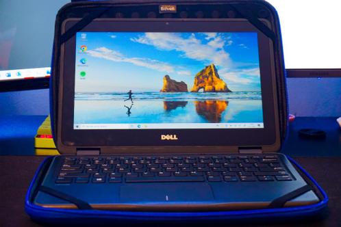 Dell laptop, incl case amp oplader