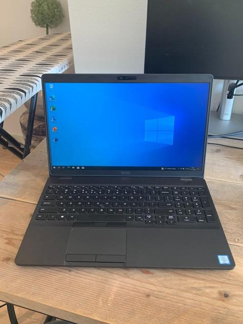 Dell Latitude 5500  Intel i7  16Gb  256SSD  R540X  W10