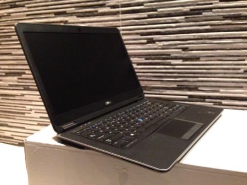 Dell Latitude E7440 Ultrabook 14034 HD i7 8GB