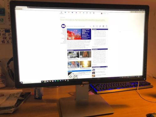 Dell P2715Q 27034 4K UHD IPS monitor