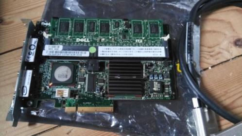 Dell PERC 5E (SAS, SATA, RAID, 256MB, PCI-e x8)  SAS kabel