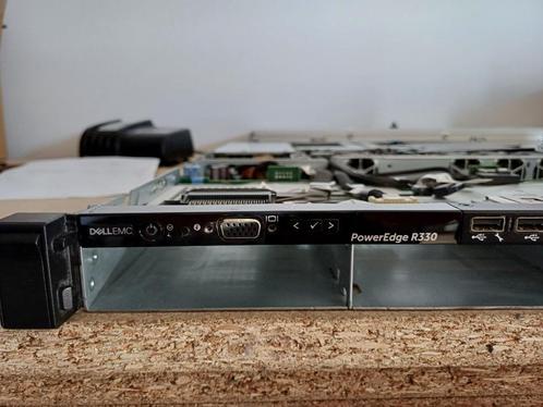 Dell power-edge R330 Server 4 bays Lees omschrijving